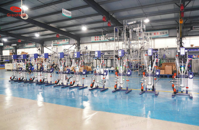 長城科工貿介紹雙層玻璃反應釜特點